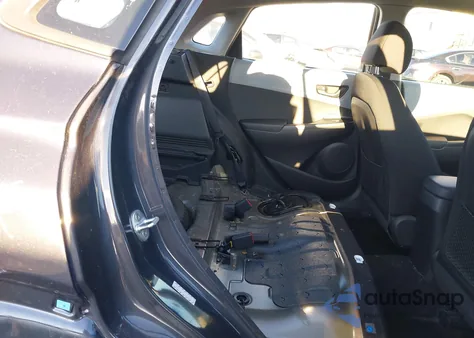 2018 Hyundai Kona Se из США, поврежденный, VIN KM8K12AA6JU091600